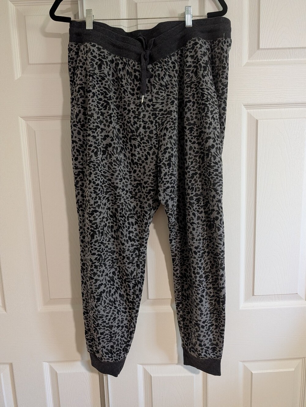 Old Navy Black and Charcoal Fleece Joggers
